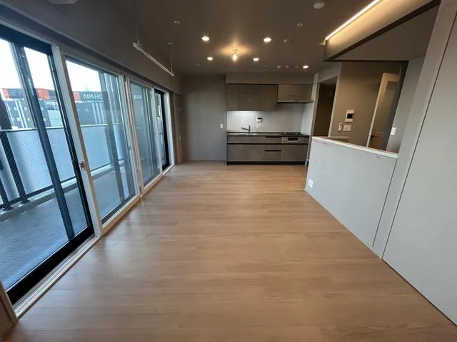 Branchiesta Asakusa Kuramae 1106: Living and dining area with kitchen and balcony windows