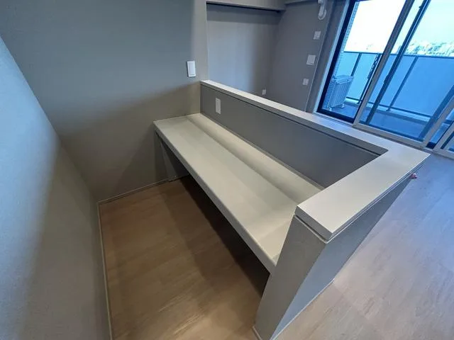 Branchiesta Asakusa Kuramae 1106: Built-in counter by the window
