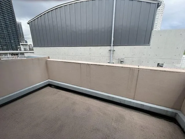 DeLCCS Shinagawa 801: Roof balcony