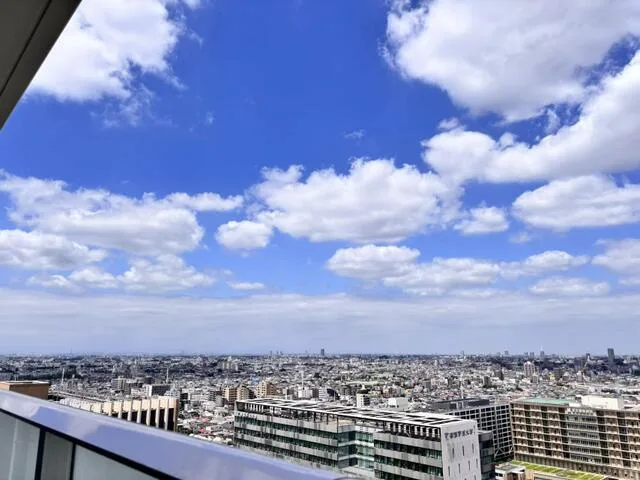 Park City Nakano The Tower Airs 20th floor: View from the balcony